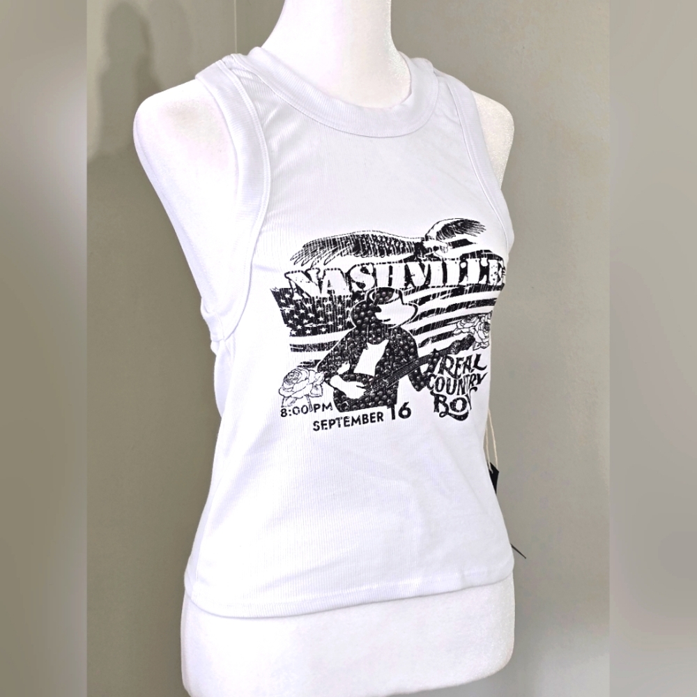 West Of Melrose NWT Nashville Muscle Tank Top Women's Size Medium
